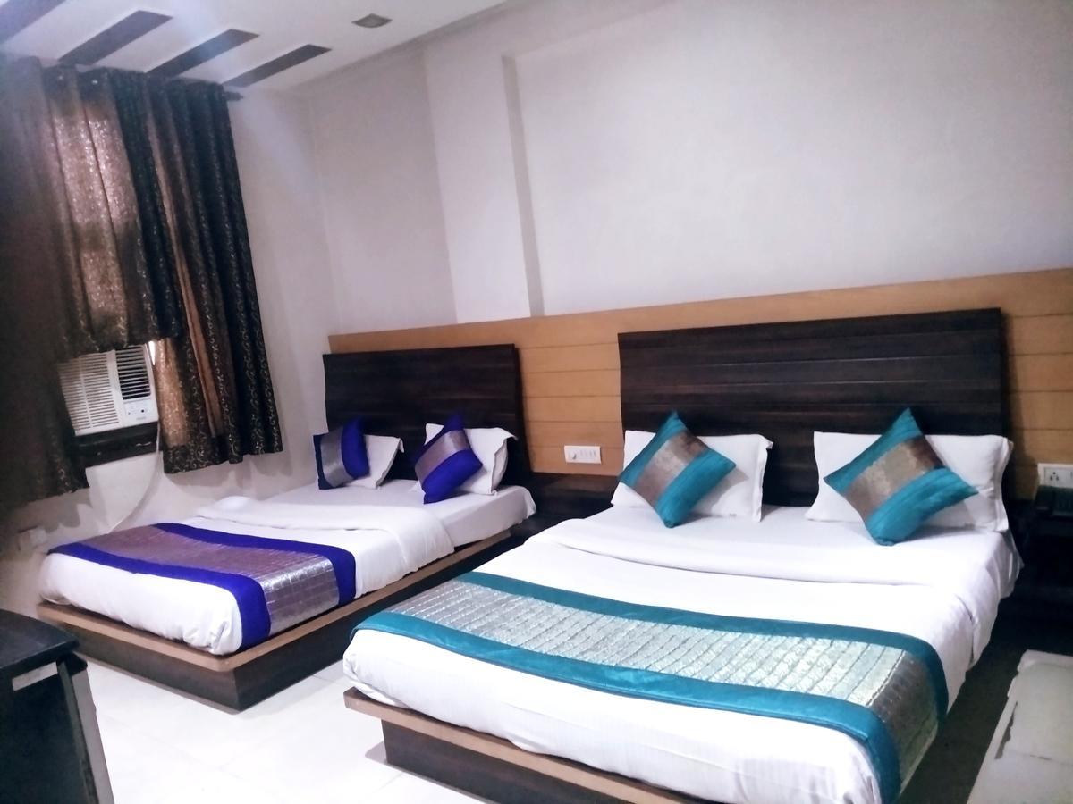 Adb Rooms Hotel Indo Continental 뉴델리 외부 사진