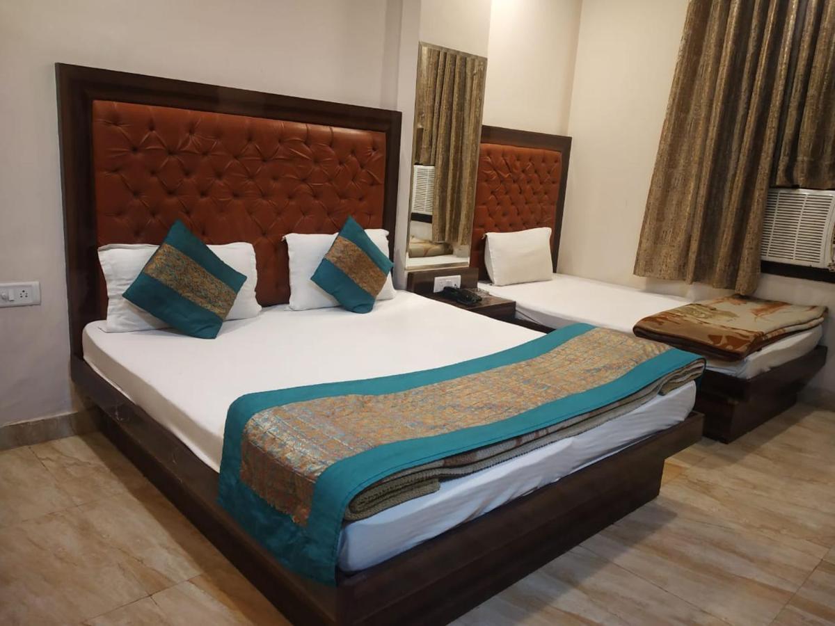 Adb Rooms Hotel Indo Continental 뉴델리 외부 사진