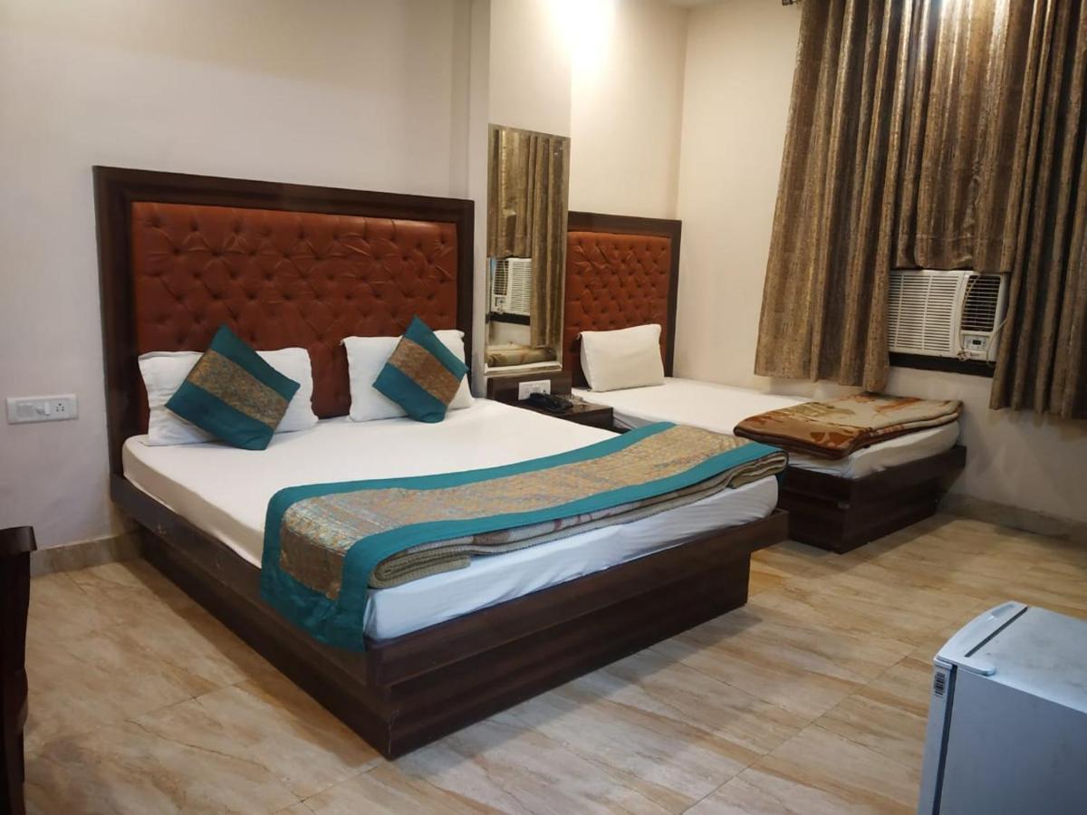 Adb Rooms Hotel Indo Continental 뉴델리 외부 사진