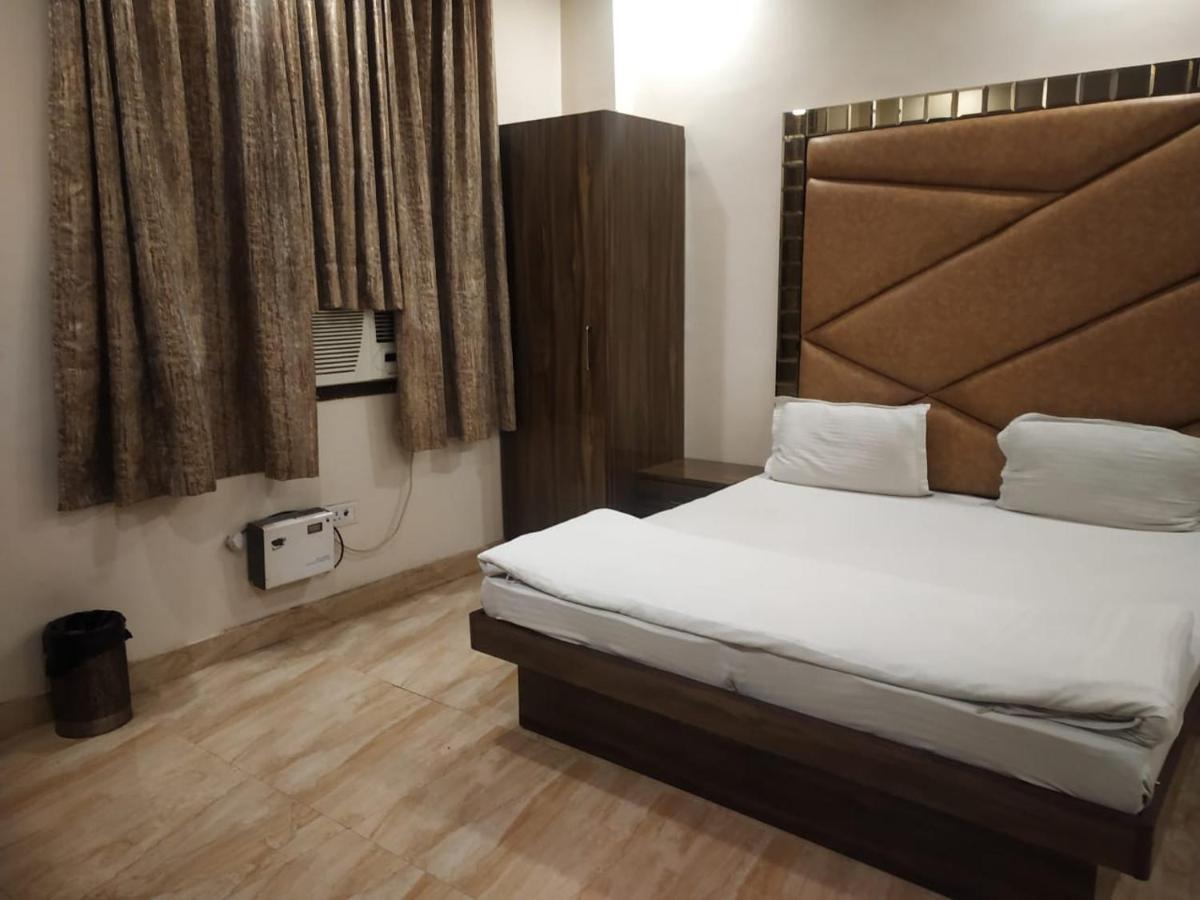 Adb Rooms Hotel Indo Continental 뉴델리 외부 사진